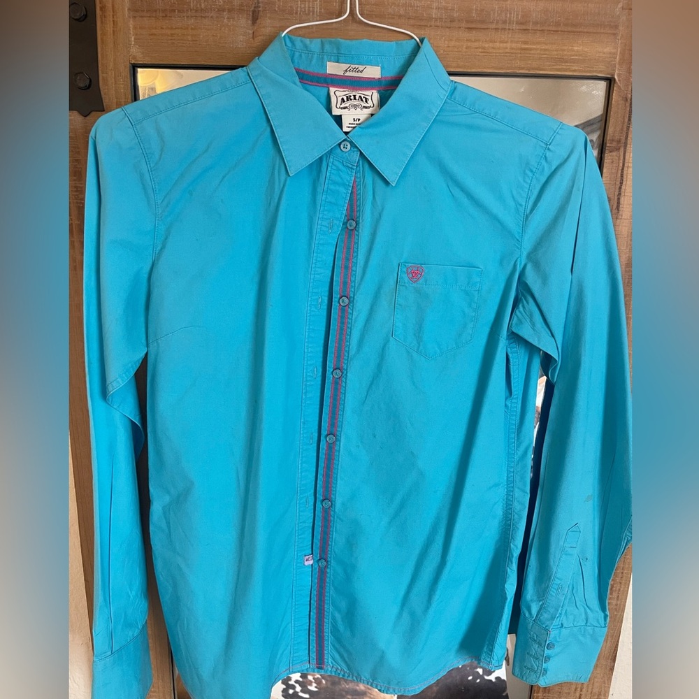 Women’s Ariat Button Down